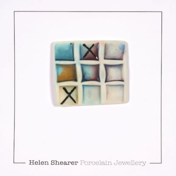 Noughts and Crosses Brooch | Helen Shearer