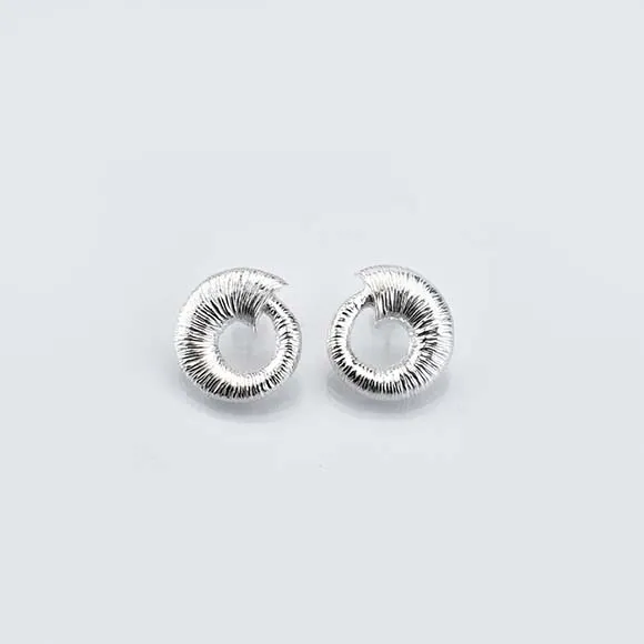 Croi Sliogan | Sterling Silver Circle Stud Earrings | Martina Hamilton
