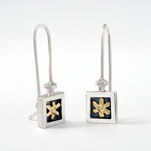 Just for You Flower Earrings | Alan Ardiff