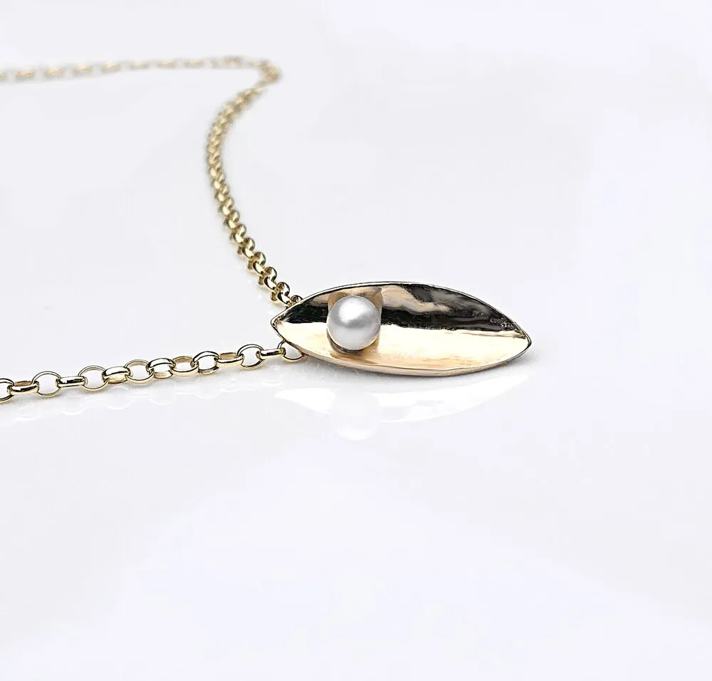 Leaf and Pearl | Hallmarked Gold Pendant | Martina Hamilton