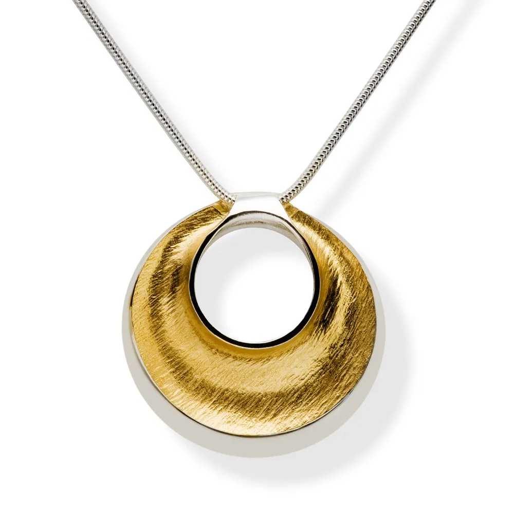 Flowing Curves round pendant | Seamus Gill